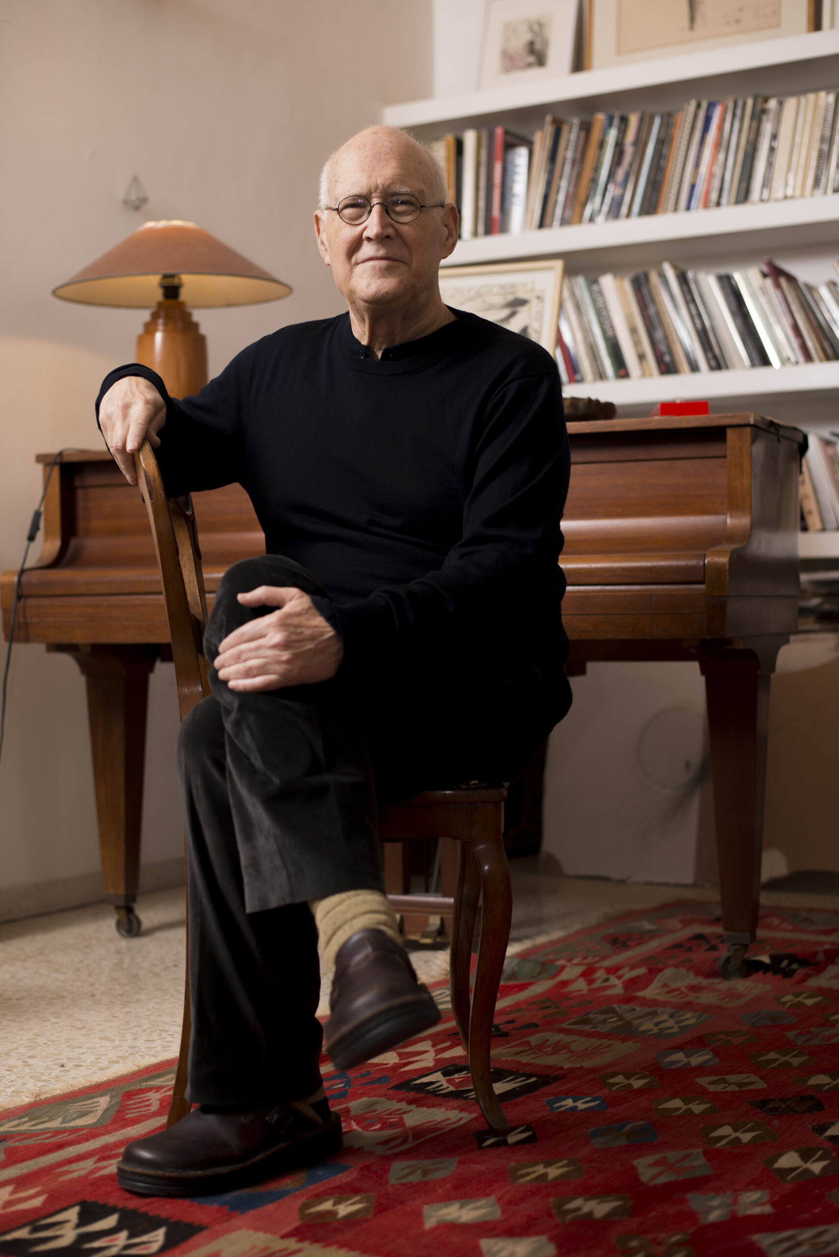 Headshot of Aharon Shabtai 2025